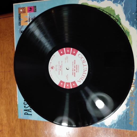 Passport for Piccolo, Saxie and Company Victor Borge Vinyl Record - Picture 4 of 4
